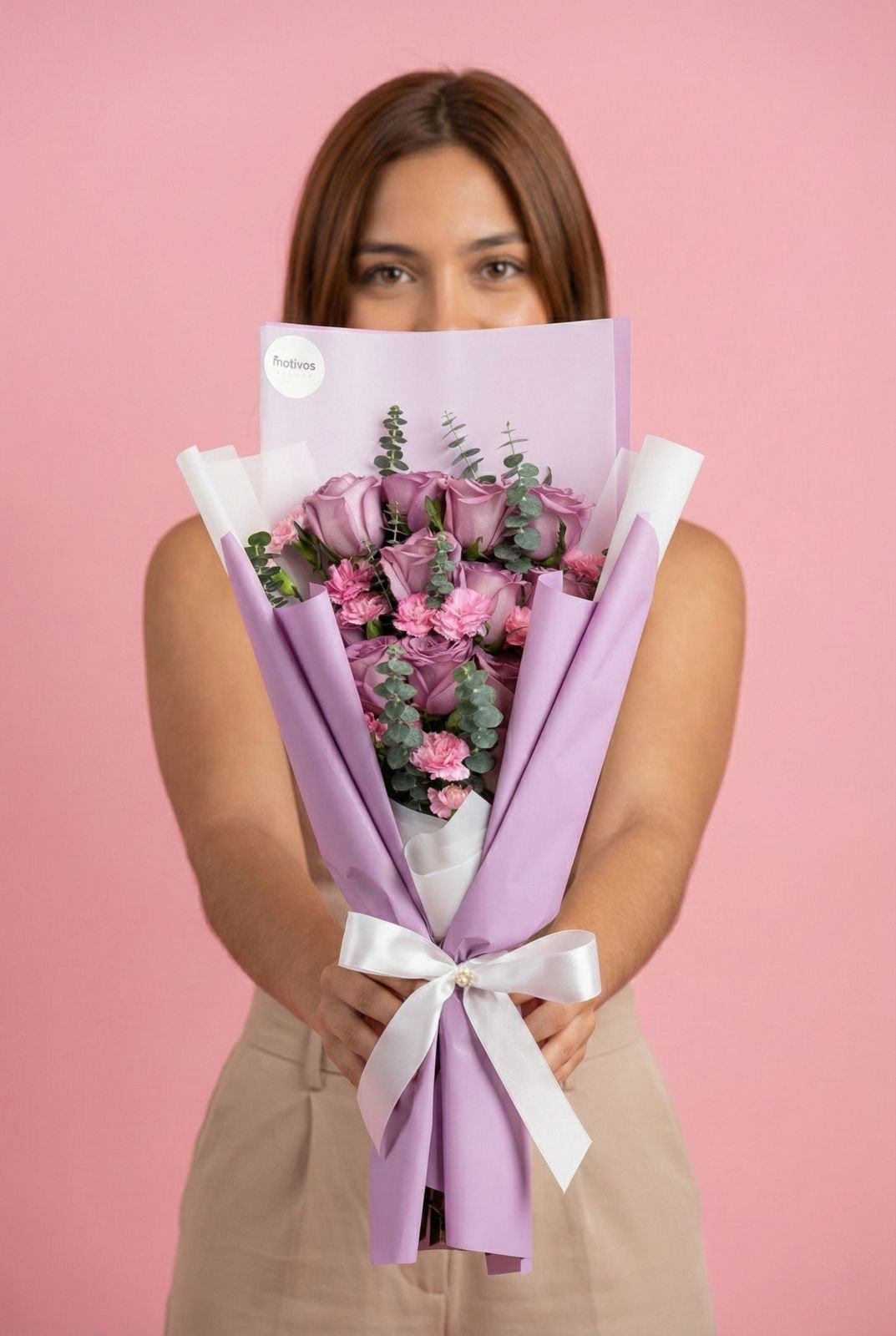 Laia hand tied Laia hand tied - Imagen 1