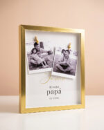 Cuadro dorado con Fotos y Nombre Personalizado.