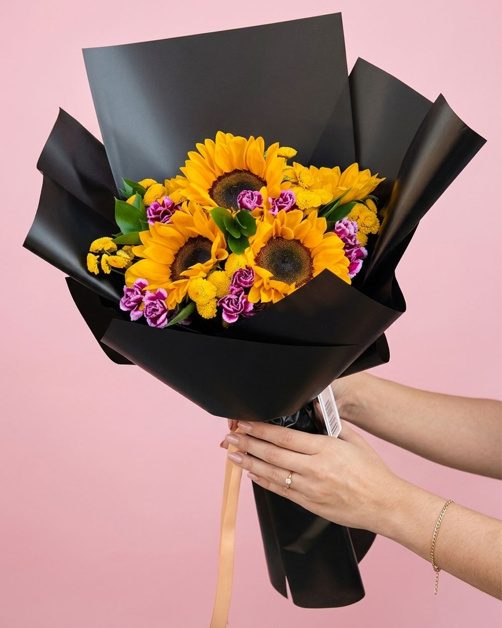 girasol-ramo-amor-amistad-graduacion-tingo-maria Black Sun - Imagen 1