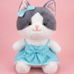 Gatita con vestido