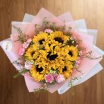 Sunflower Kiss
